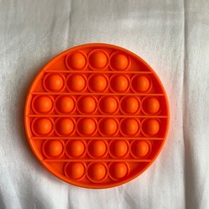 I’m selling a pop it fidget toy
